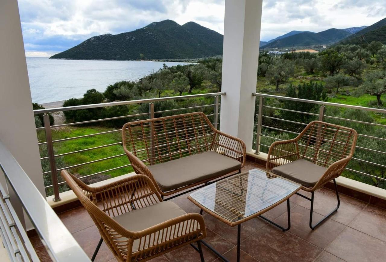 Nikole'S Villas Luxury 180M2 Tiros Bagian luar foto