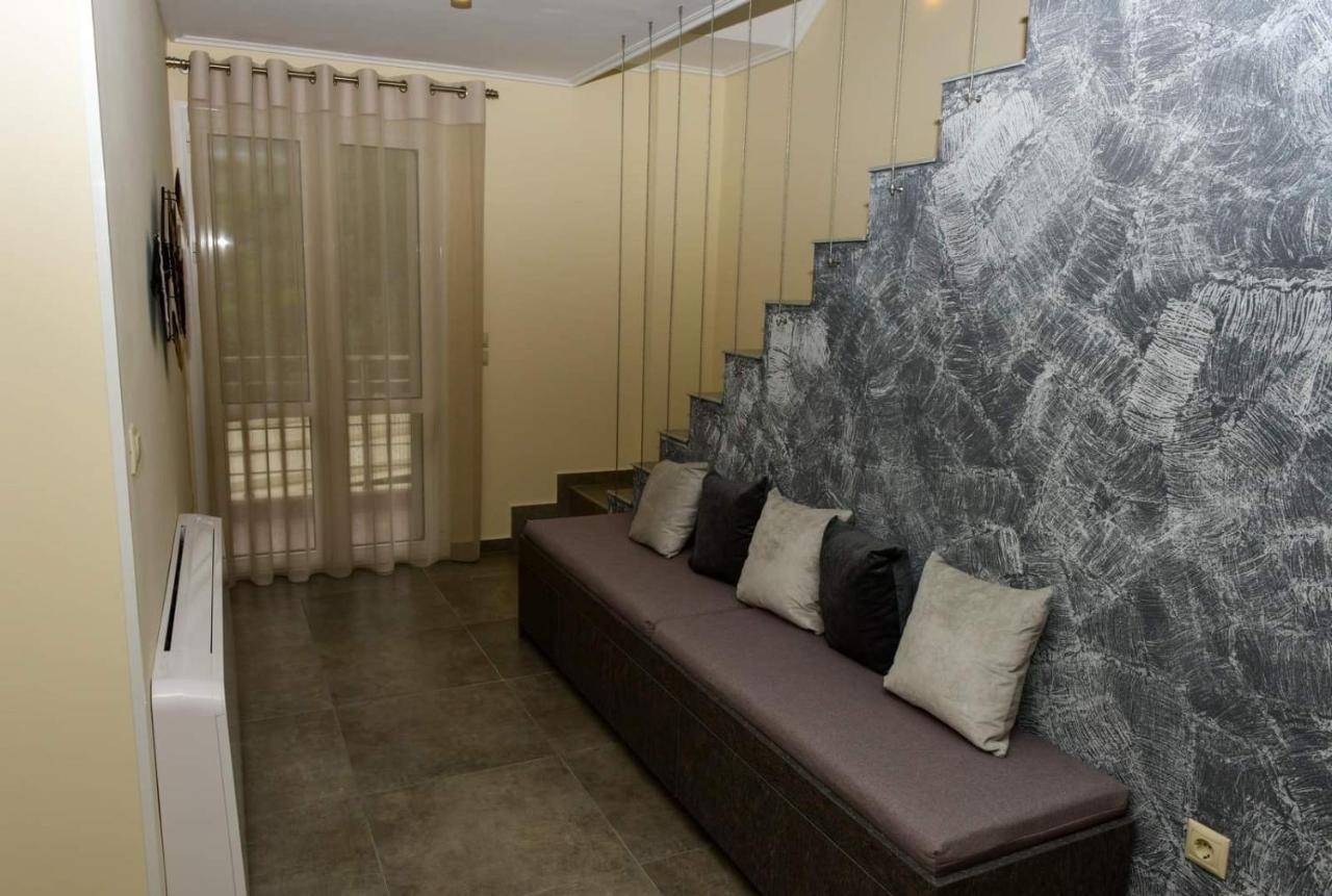Nikole'S Villas Luxury 180M2 Tiros Bagian luar foto