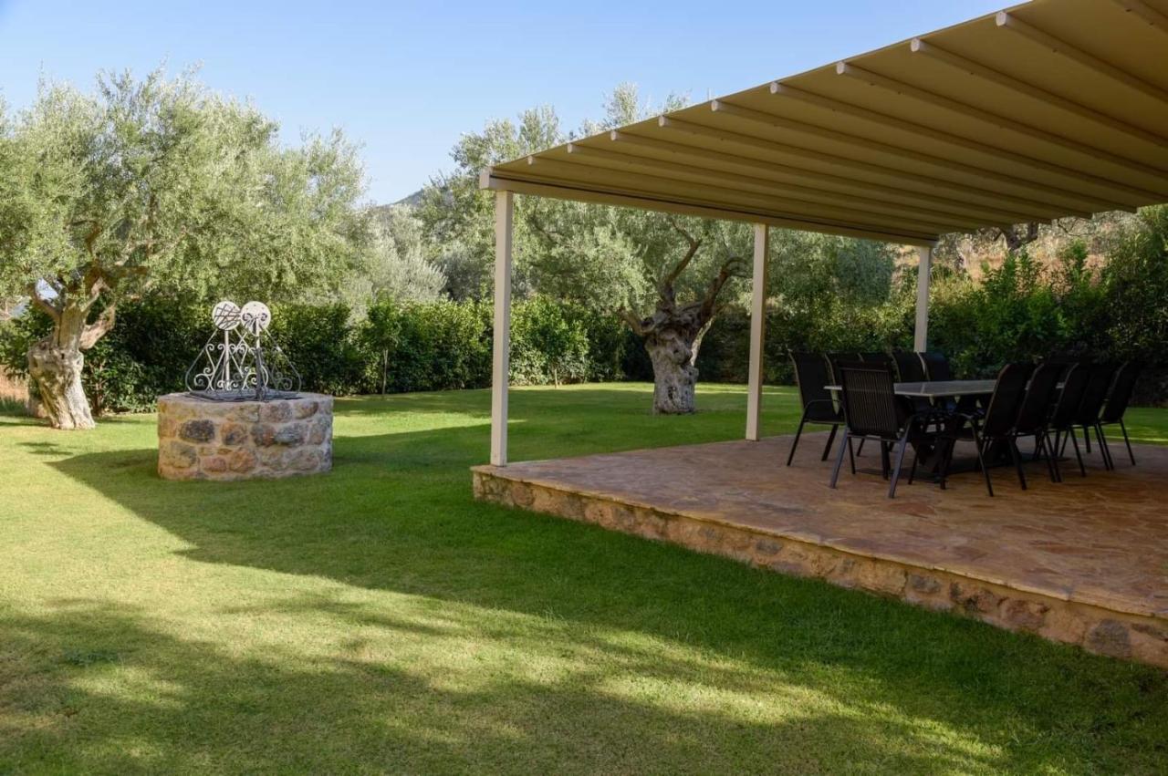Nikole'S Villas Luxury 180M2 Tiros Bagian luar foto